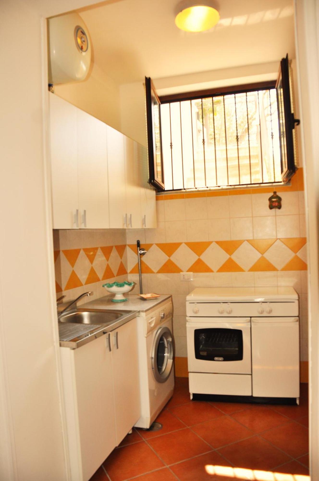 Villa Laura Sea View Apartments サンタ・マリア・ディ・カステッラバーテ 部屋 写真