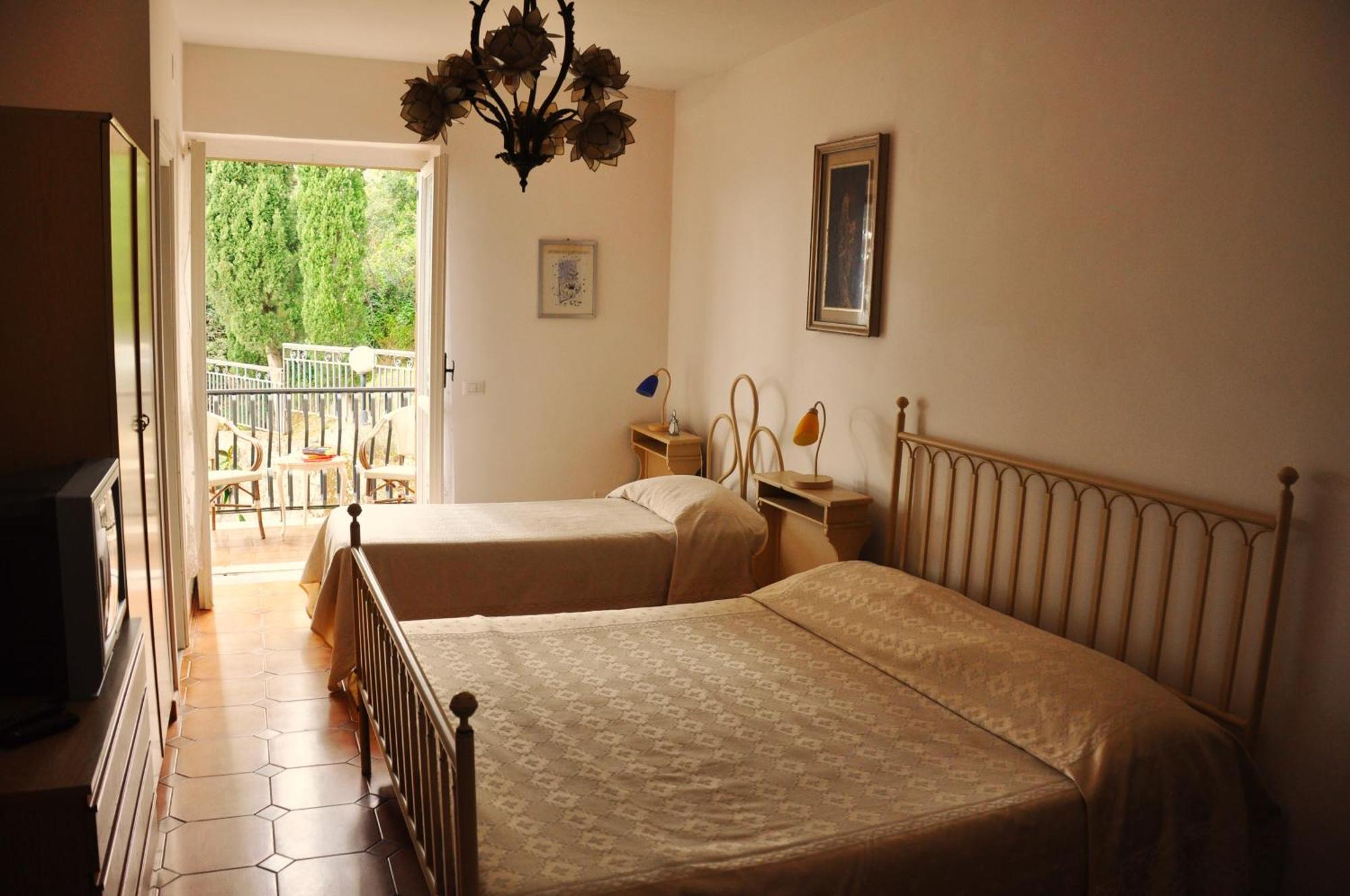 Villa Laura Sea View Apartments サンタ・マリア・ディ・カステッラバーテ 部屋 写真