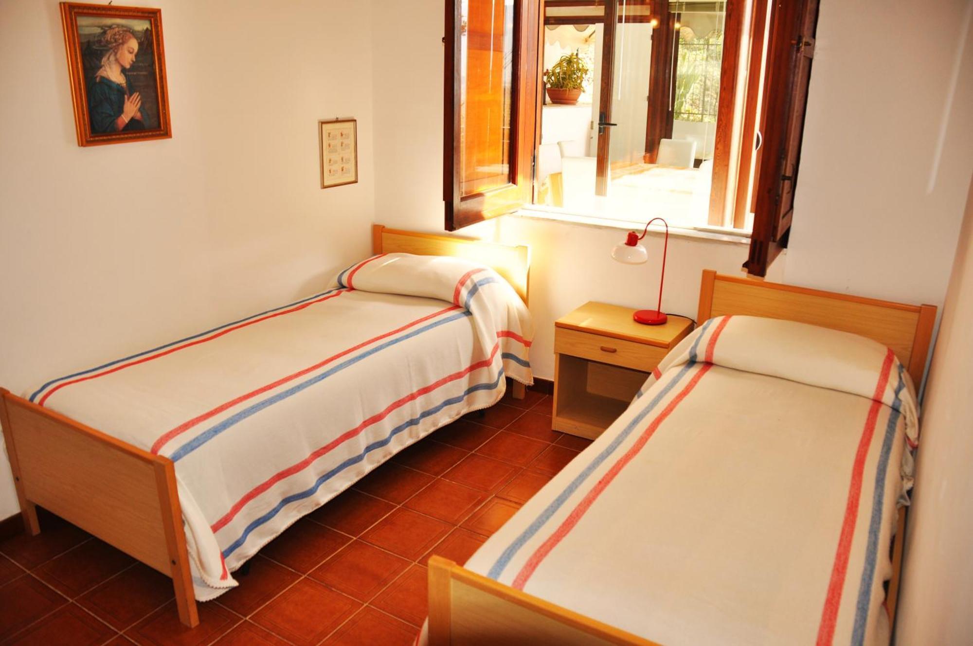 Villa Laura Sea View Apartments サンタ・マリア・ディ・カステッラバーテ 部屋 写真