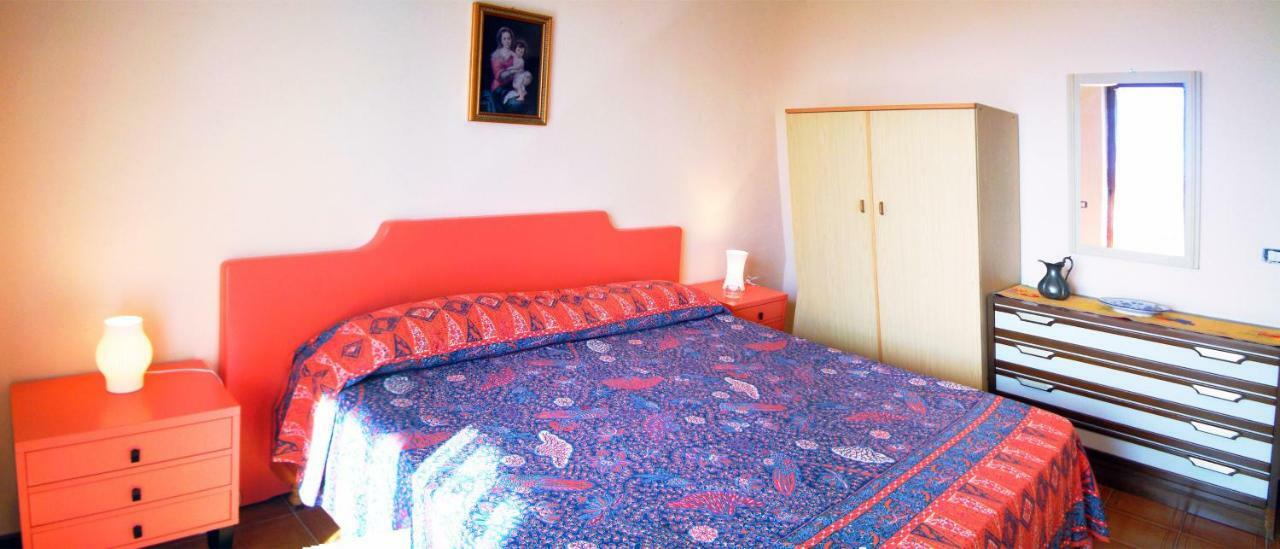 Villa Laura Sea View Apartments サンタ・マリア・ディ・カステッラバーテ 部屋 写真